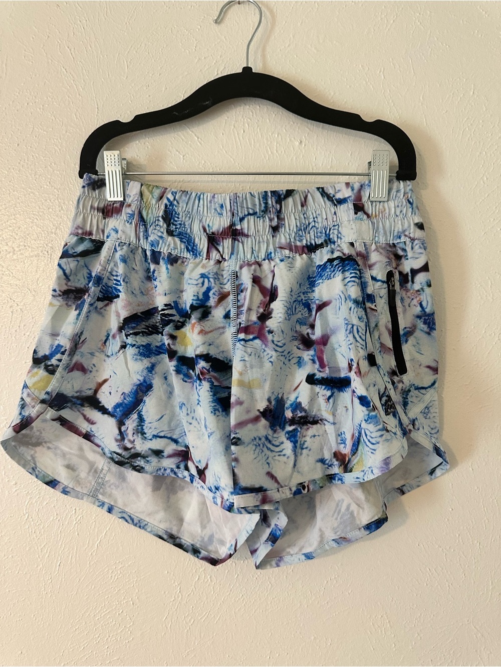 Lululemon Tracker Short​ - Picture 5 of 8